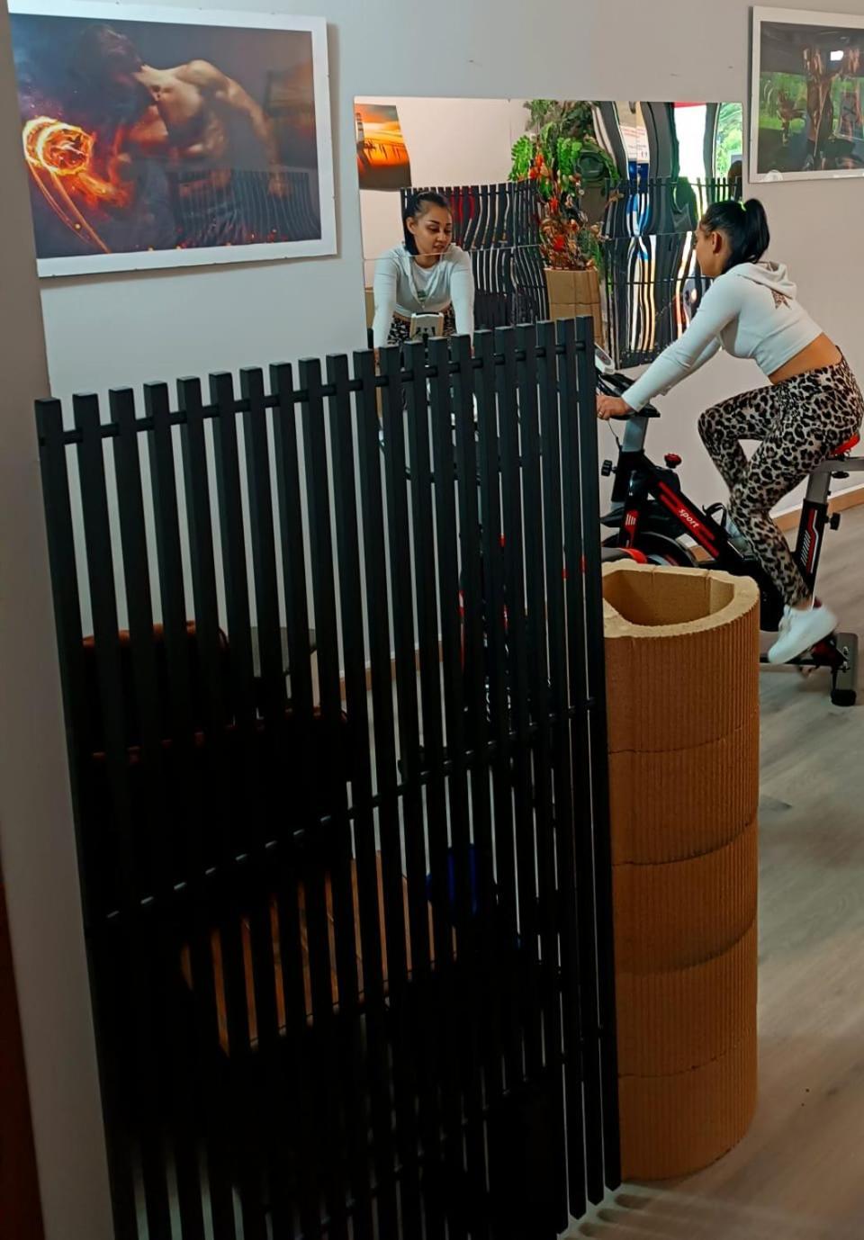 Hotel Fitness Parma Bagian luar foto